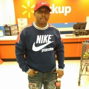 Meet your Posher, Tj